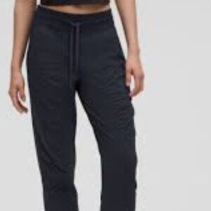Black Joggers, Water resistant